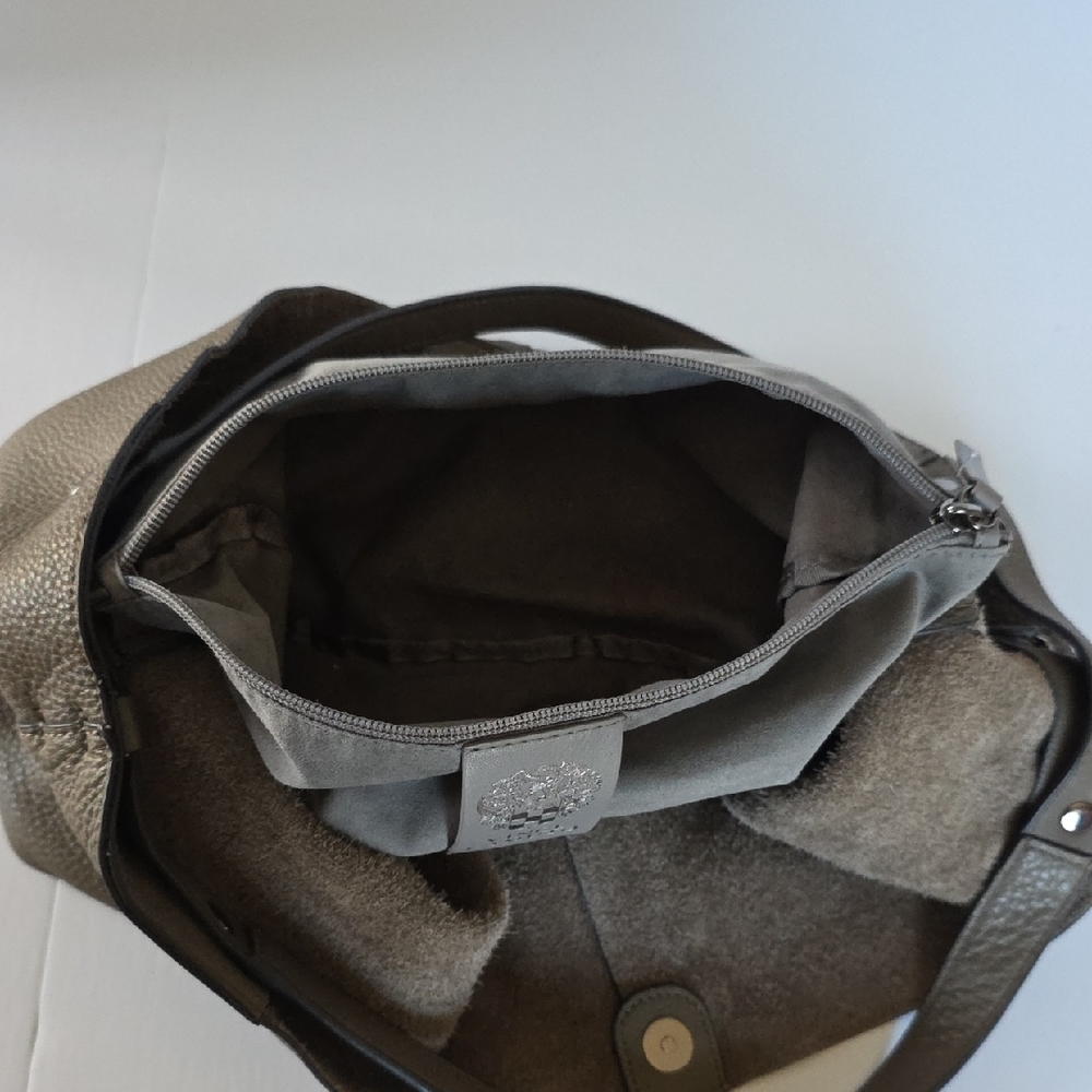 Vince Camuto 100% Leather Shoulder Bag/Hobo/Slouchy bag - Picture 15 of 16